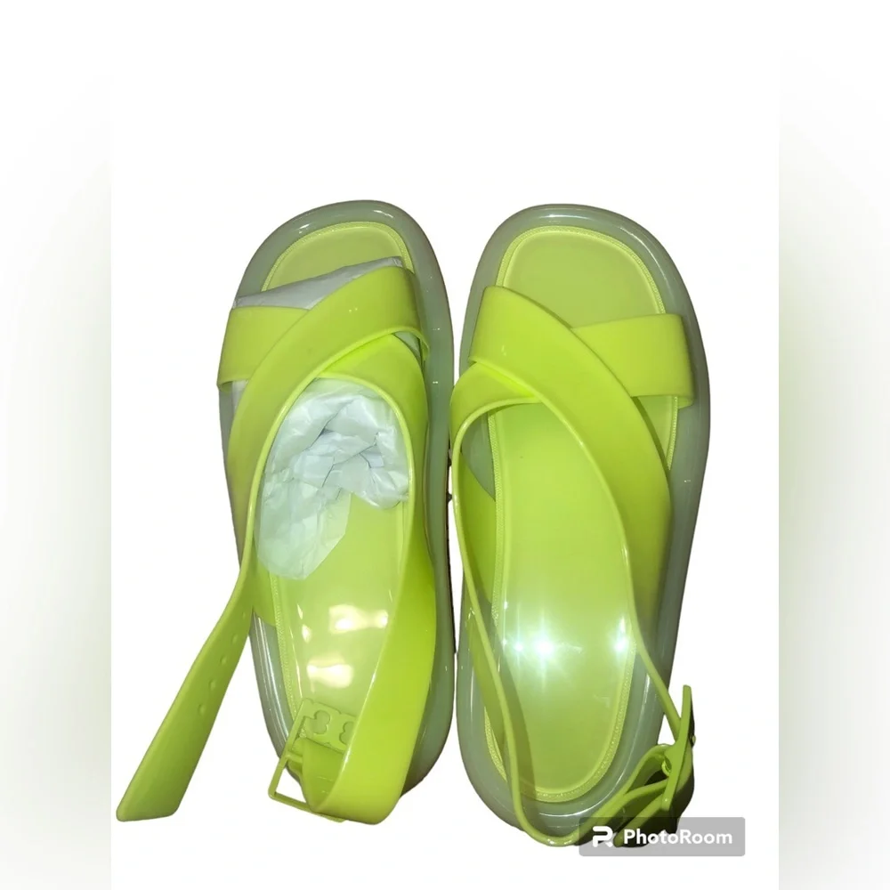 TORY BURCH CRISSCROSS BUBBLE JELLY SANDALS